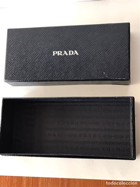 caja de lentes prada original